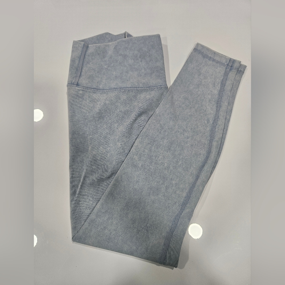 Lululemon Athletica Light Gray Women’s Jeans